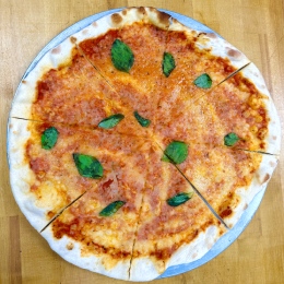 MARGHERITA kosher pizza